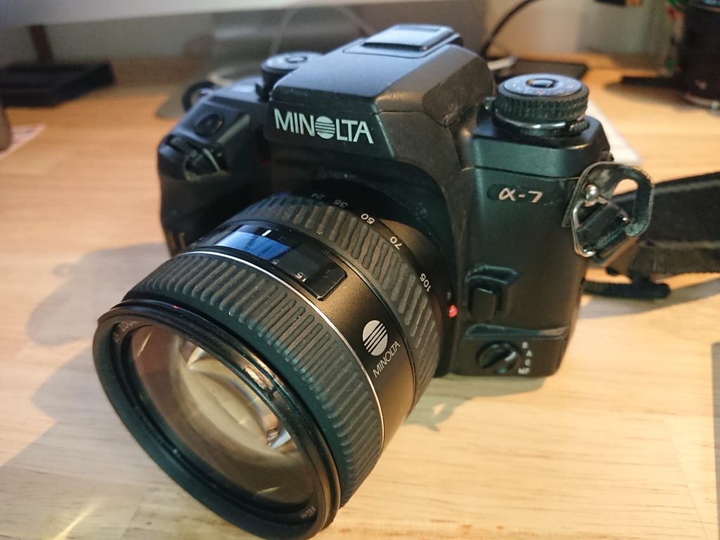 ミノルタのフィルムカメラα-7（ジャンク）を修理？応急処置しました